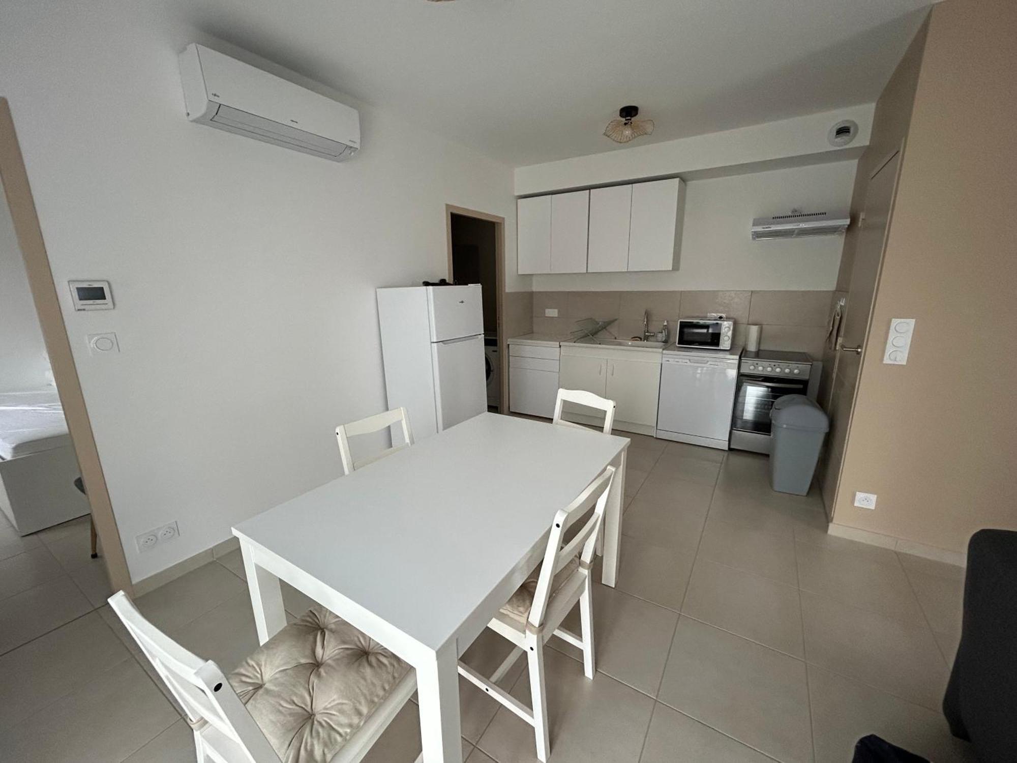Chateauneuf-de-Galaure Appartement Avec Jardin מראה חיצוני תמונה